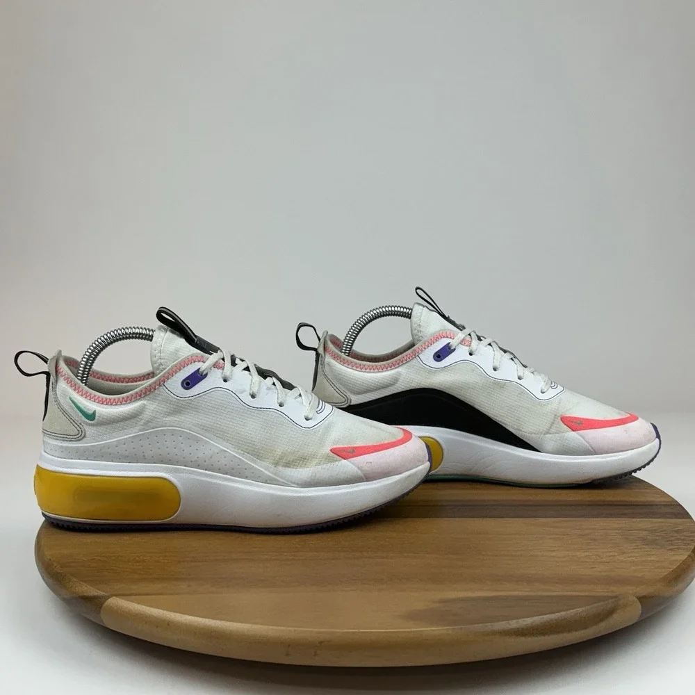 Womens Nike Air Max Dia White University‎ Gold Casual Sneakers Shoes Size 9 M